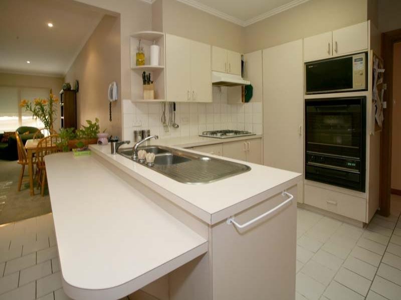 5 Norfolk Street, Glen Waverley VIC 3150