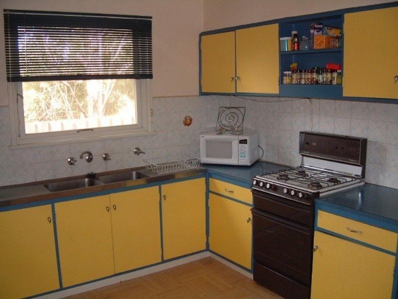 2/4 Leila Street, Mount Waverley VIC 3149