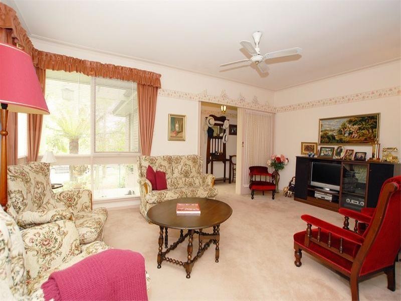 2 Jacaranda Road, Wheelers Hill VIC 3150