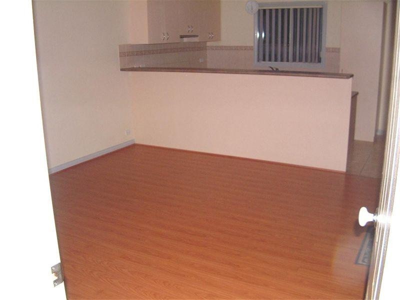 4/3 McKelvie Court, Glen Waverley VIC 3150