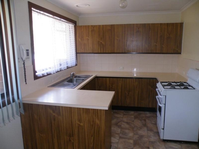 2/14 The Glen, Ferntree Gully VIC 3156