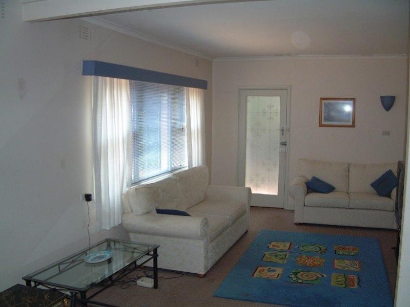 2/4 Leila Street, Mount Waverley VIC 3149