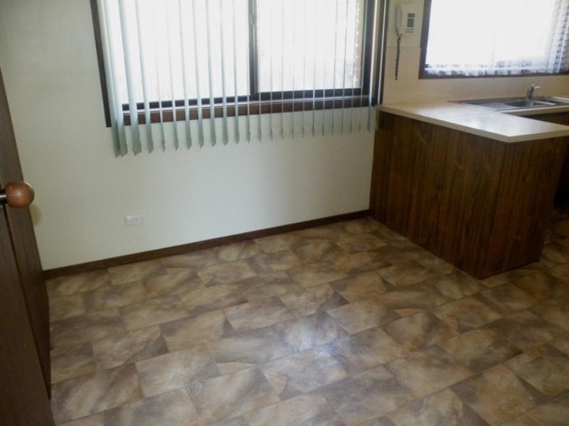 2/14 The Glen, Ferntree Gully VIC 3156