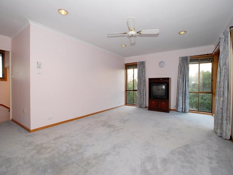 10 Merrill Street, Mulgrave VIC 3170