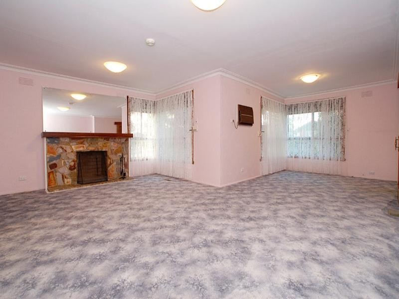 10 Merrill Street, Mulgrave VIC 3170
