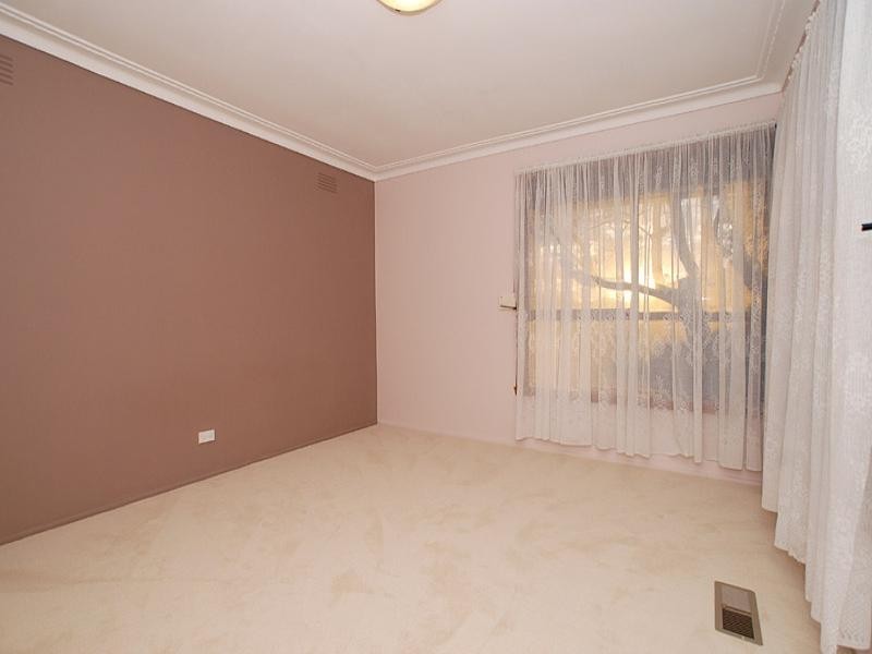 10 Merrill Street, Mulgrave VIC 3170