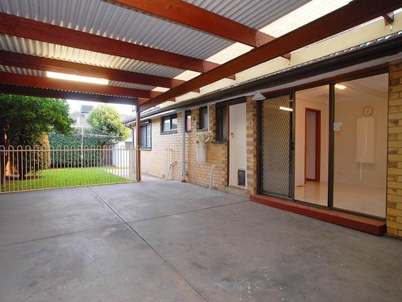 10 Merrill Street, Mulgrave VIC 3170
