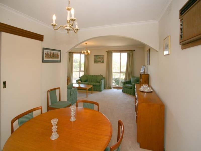 4 Patio Court, Vermont South VIC 3133