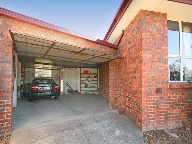 4 Patio Court, Vermont South VIC 3133