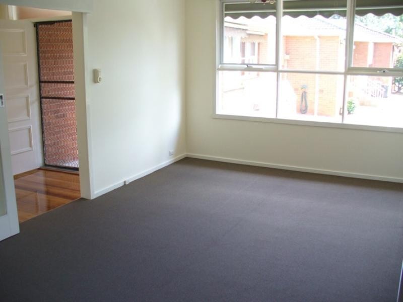 4/298 Huntingdale Road, Mount Waverley VIC 3149