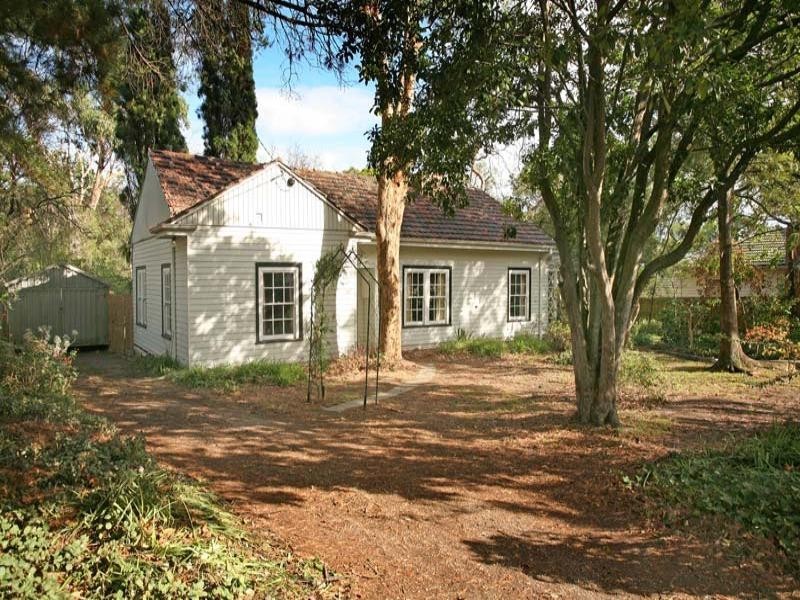 12 Shady Grove, Nunawading VIC 3131