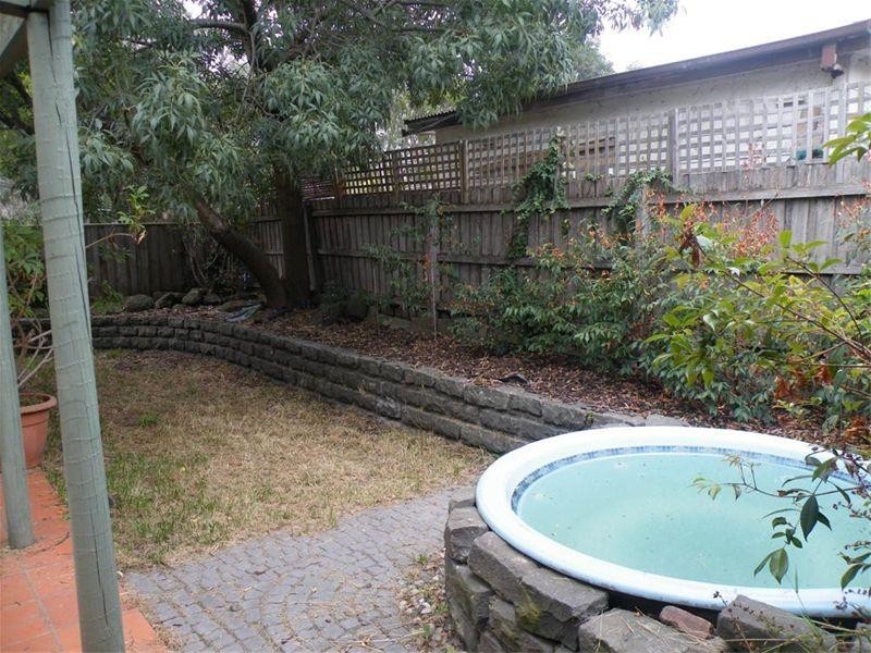 107 Harley Street North, Knoxfield VIC 3180