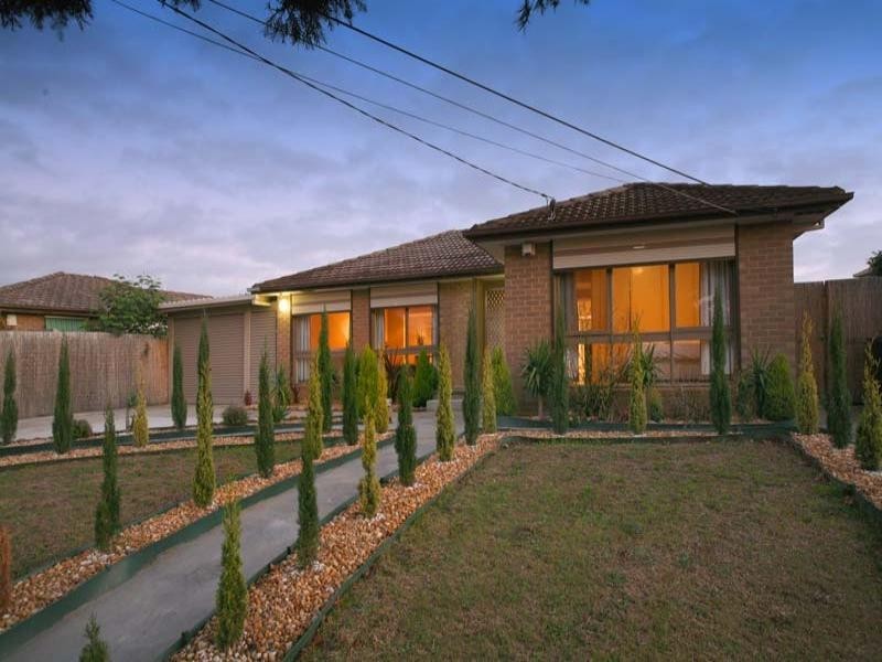 26 Albany Drive, Mulgrave VIC 3170