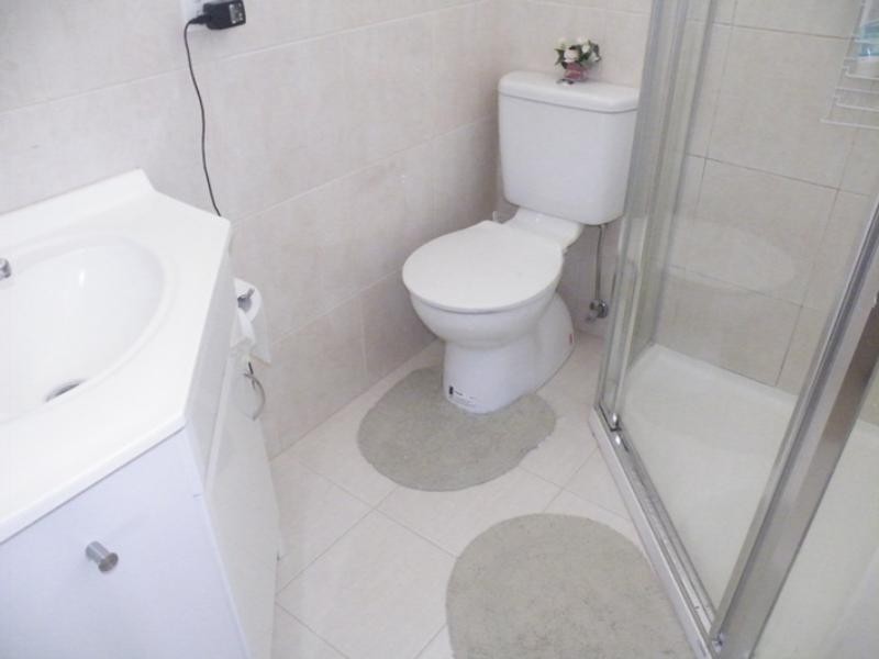 2 Ascot Court, Glen Waverley VIC 3150