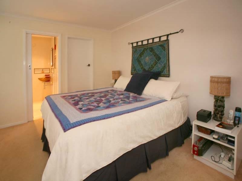 3 Farnham Avenue, Wheelers Hill VIC 3150