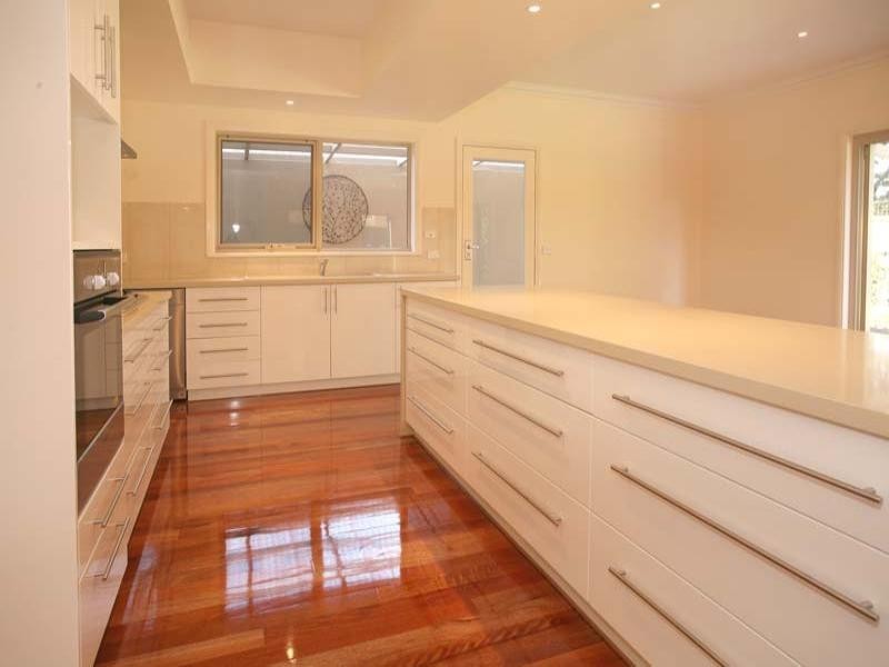 7 Kinnoull Grove, Glen Waverley VIC 3150