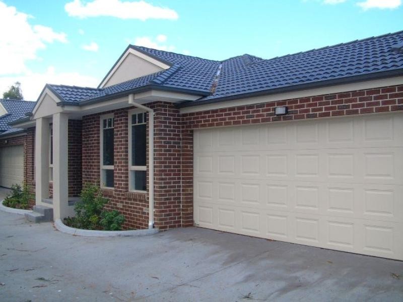 4/7 Mitchell Road, Mont Albert North VIC 3129