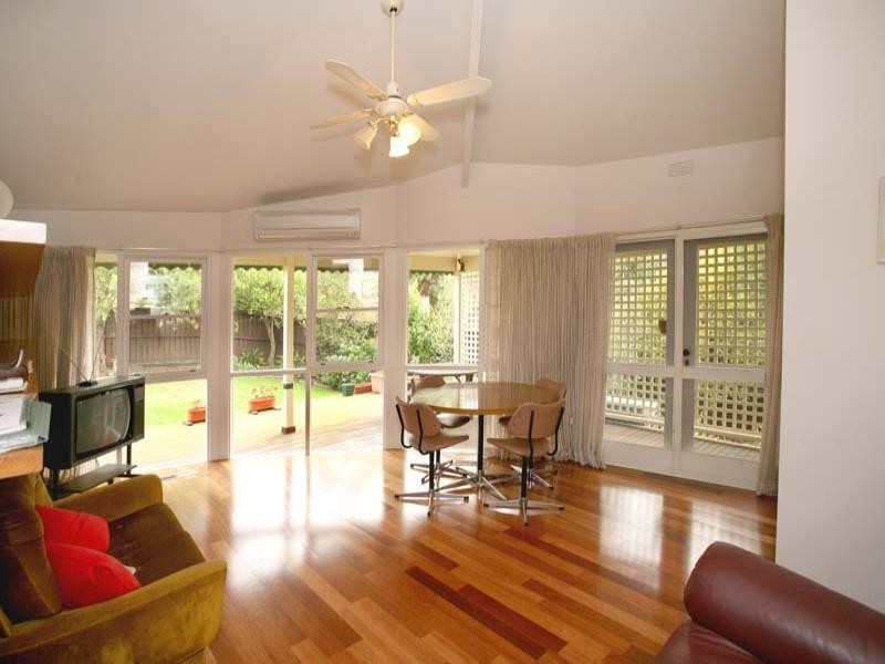 67 Marykirk Drive, Wheelers Hill VIC 3150