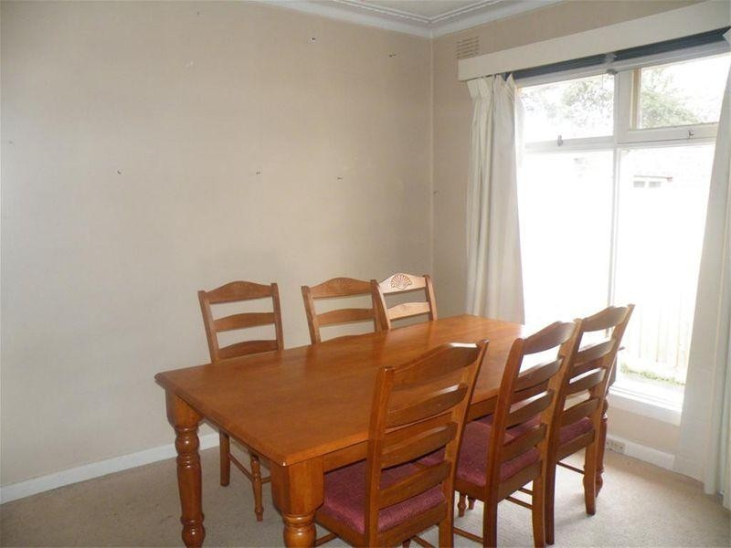 8 Bevis Street, Mulgrave VIC 3170