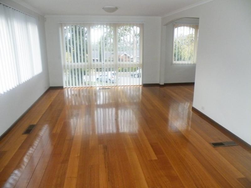 7 Ursula Close, Wheelers Hill VIC 3150