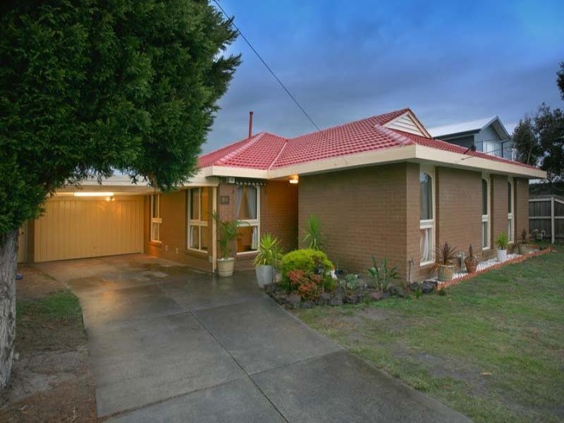 20 Whites Lane, Glen Waverley VIC 3150