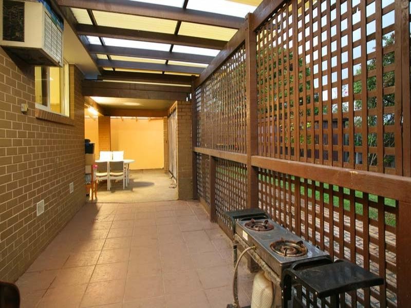 20 Whites Lane, Glen Waverley VIC 3150