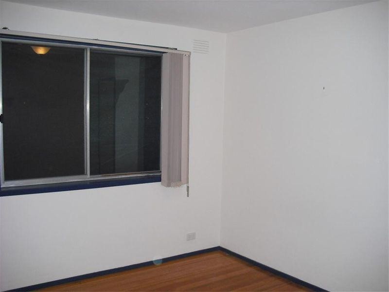 52 Kambara Drive, Mulgrave VIC 3170