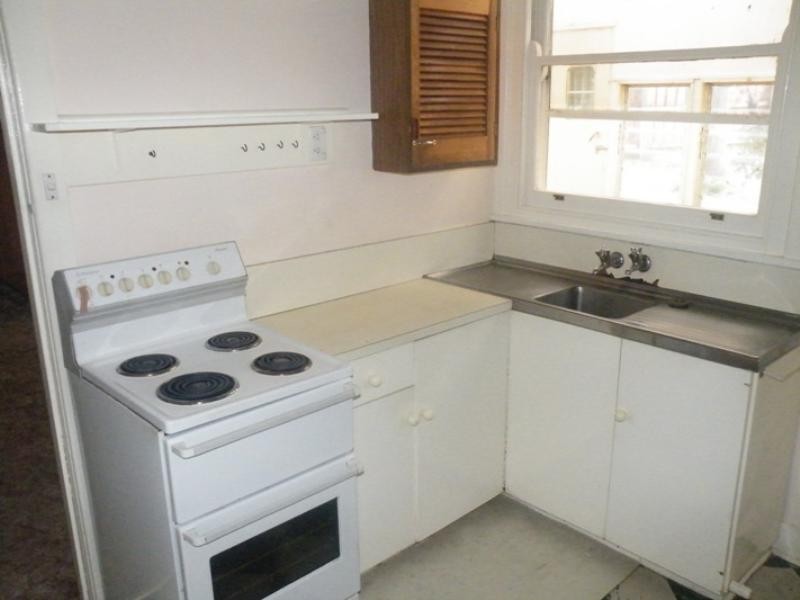 1 View Road, Glen Waverley VIC 3150