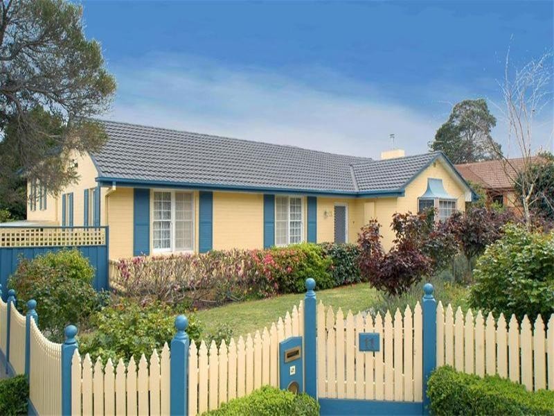 11 Margate Crescent, Glen Waverley VIC 3150