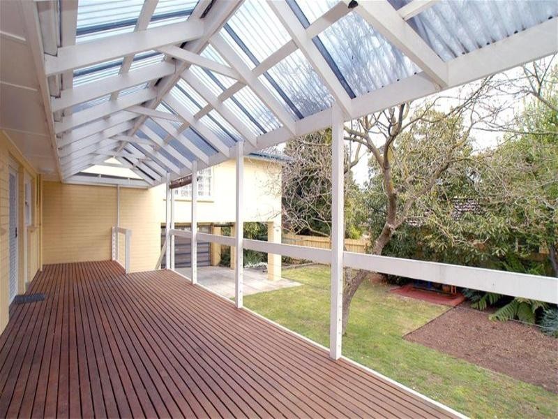 11 Margate Crescent, Glen Waverley VIC 3150