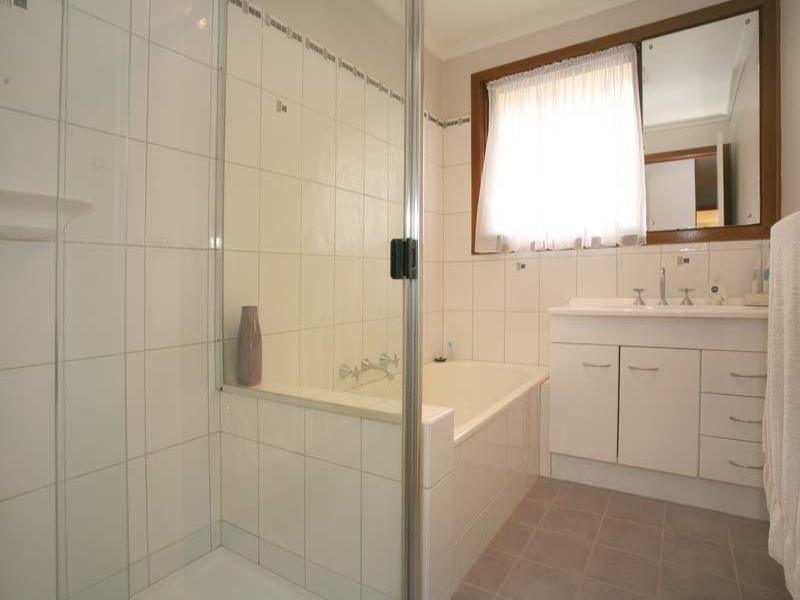 43 Rainsford Drive, Noble Park North VIC 3174