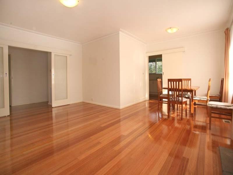 31 Tamarisk Avenue, Glen Waverley VIC 3150