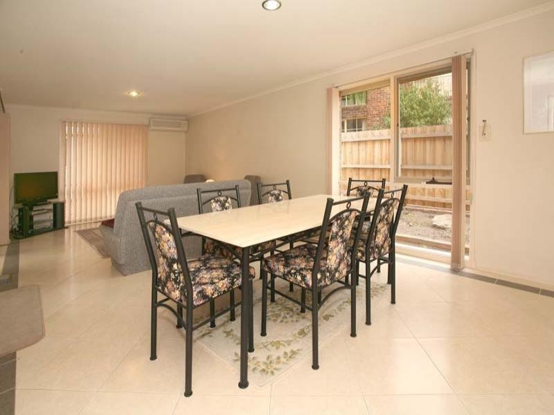 12 Manna Court, Mulgrave VIC 3170