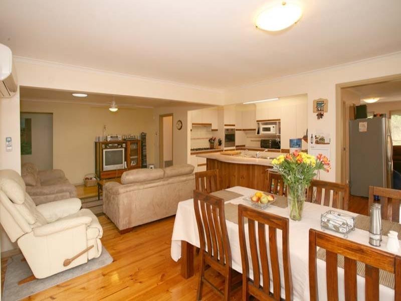 36 Excalibur Avenue, Glen Waverley VIC 3150