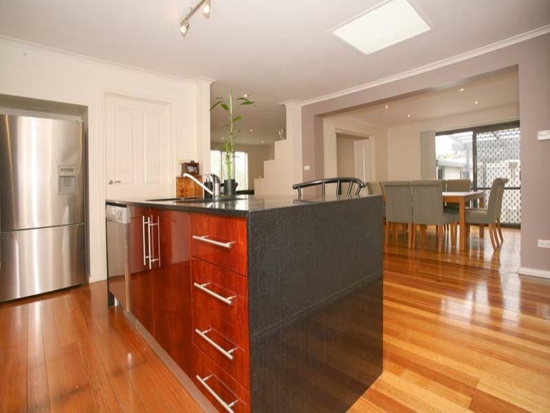 9 Cezanne Crescent, Wheelers Hill VIC 3150