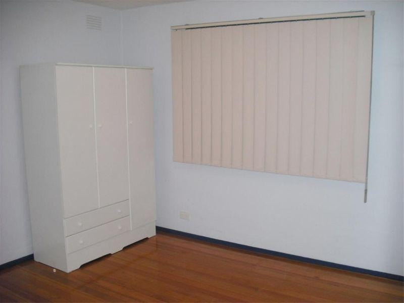 52 Kambara Drive, Mulgrave VIC 3170