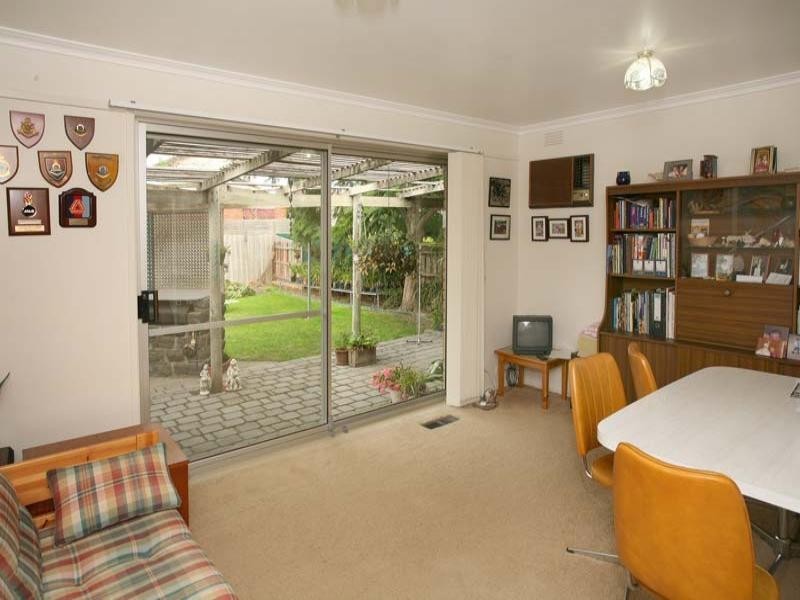 14 Blackwood Drive, Wheelers Hill VIC 3150