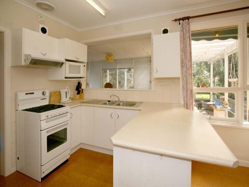 5 Anthony Drive, Mount Waverley VIC 3149