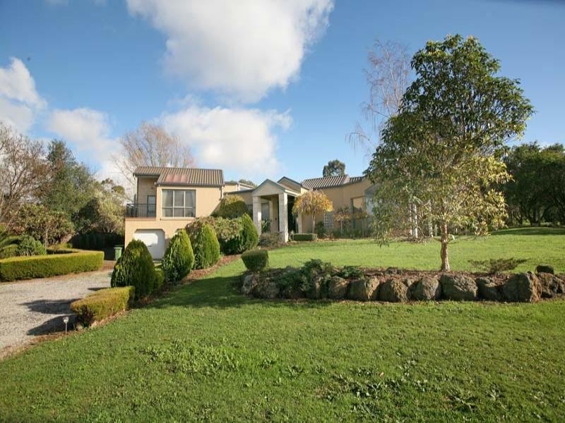 5 Colonial Court, Narre Warren South VIC 3805