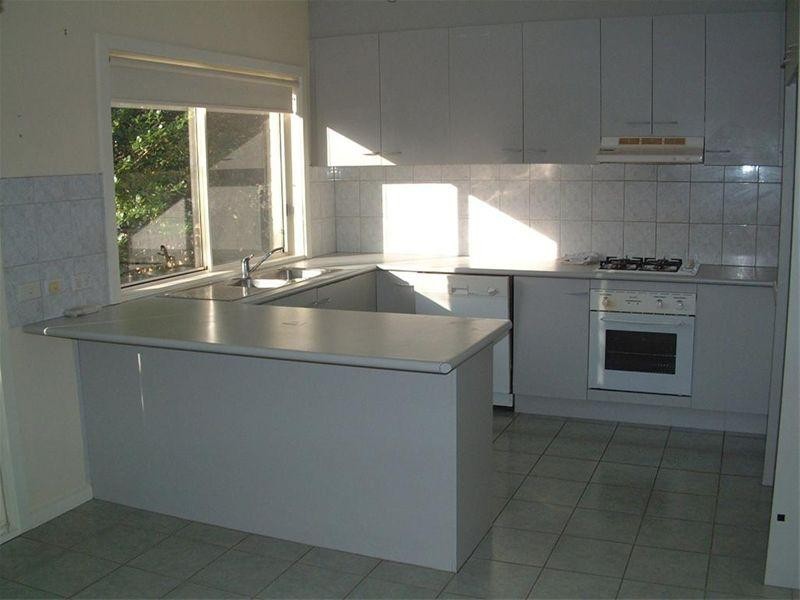 2/222 Gallaghers Road, Glen Waverley VIC 3150