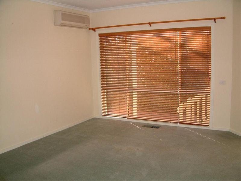 2/222 Gallaghers Road, Glen Waverley VIC 3150