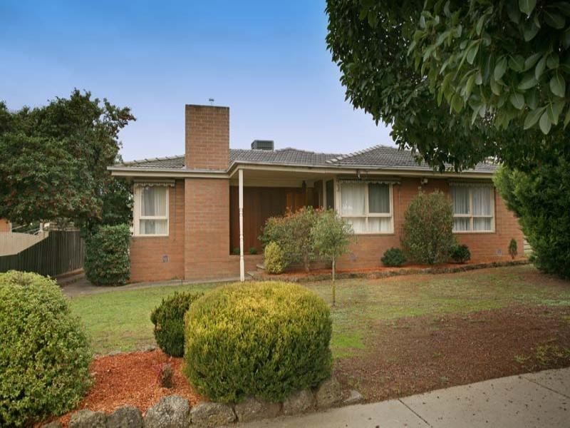 30 Woolwich Drive, Mulgrave VIC 3170