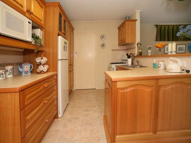 30 Woolwich Drive, Mulgrave VIC 3170