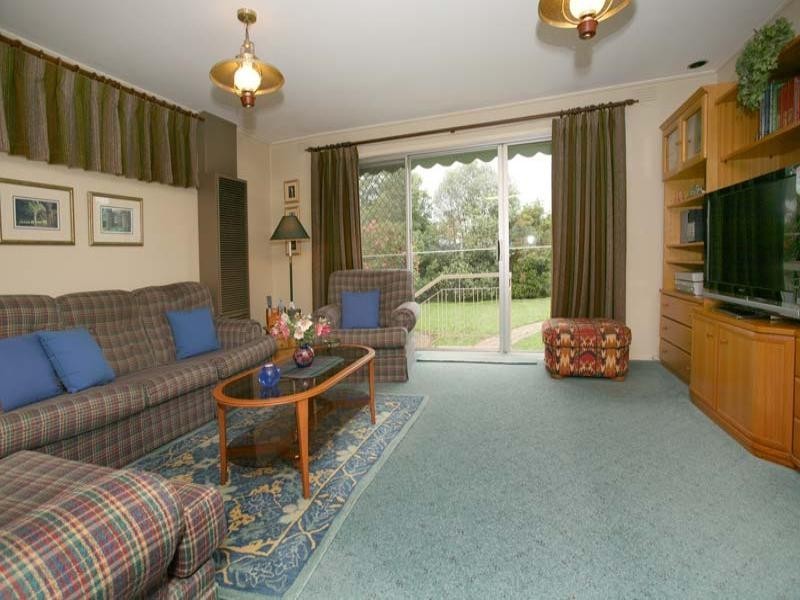 30 Woolwich Drive, Mulgrave VIC 3170