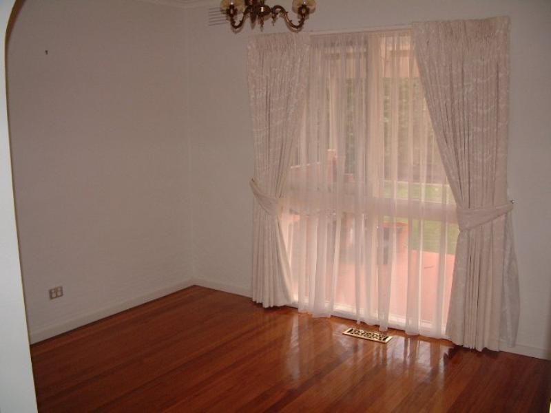 12 Appletree Drive, Glen Waverley VIC 3150