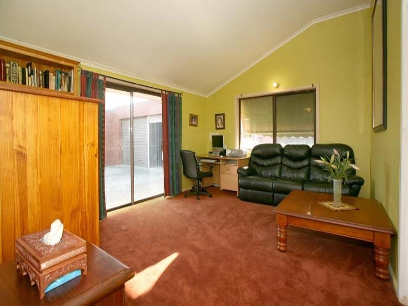 23 Kambara Drive, Mulgrave VIC 3170