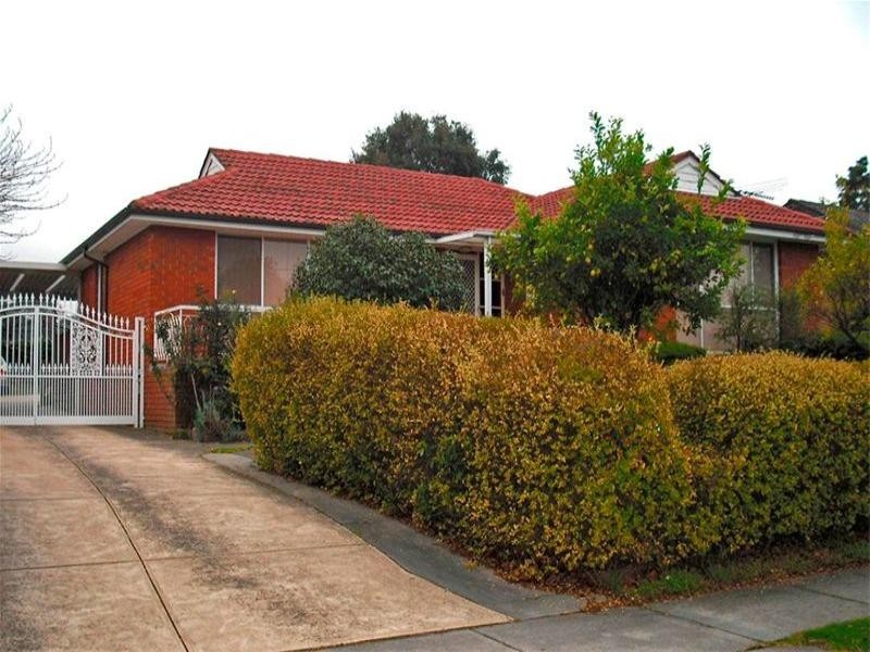 27 Brentwood Drive, Glen Waverley VIC 3150