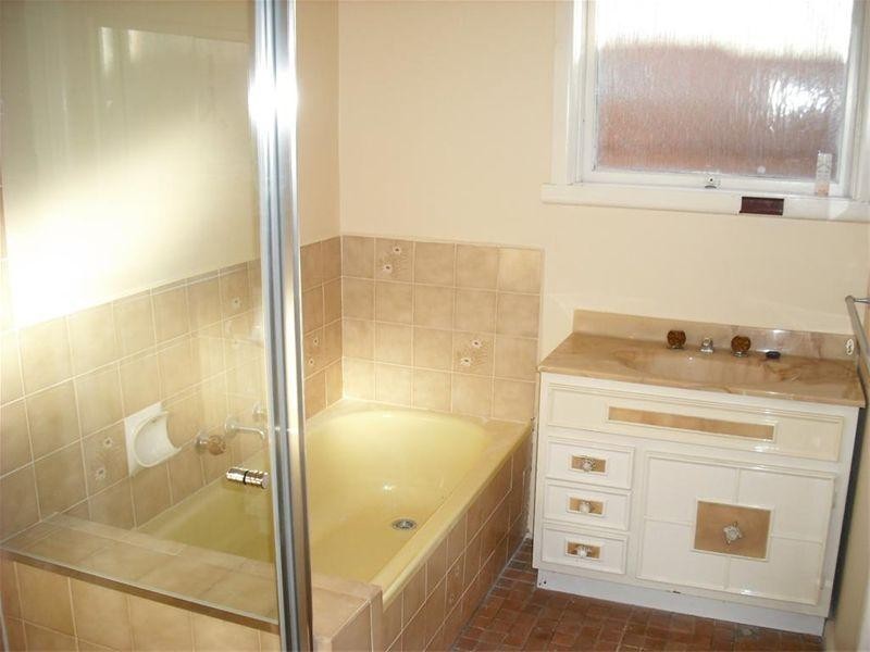 150 Blackburn Road, Glen Waverley VIC 3150