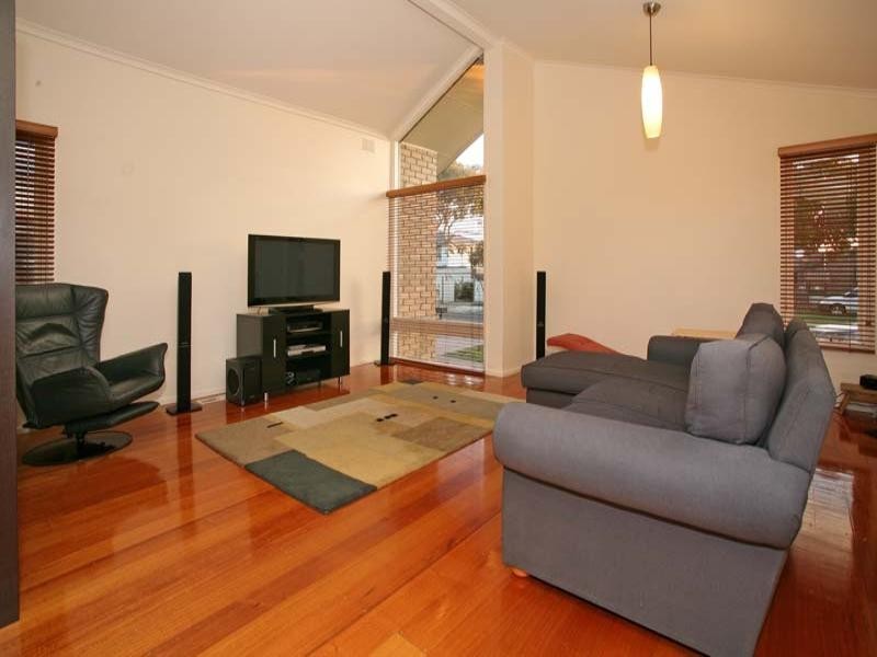 29 Tudawali Crescent, Wheelers Hill VIC 3150