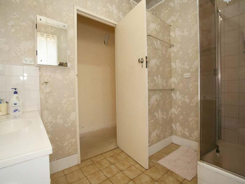 246 Lawrence Road, Mount Waverley VIC 3149